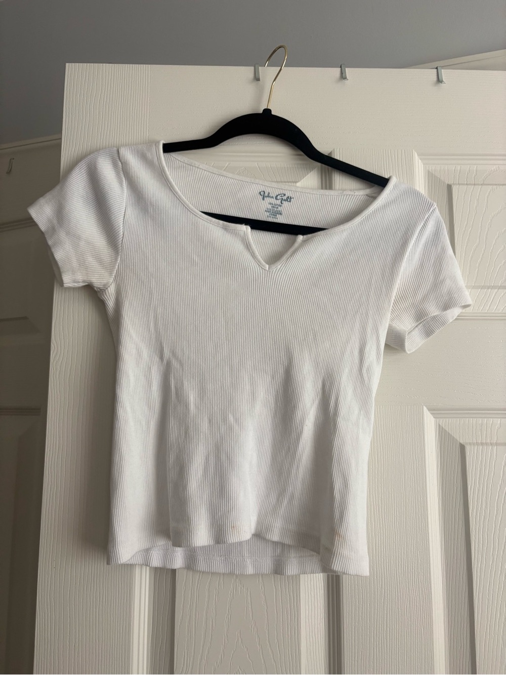 Brandy Melville White Ribbed Short Sleeve Scoop Top
